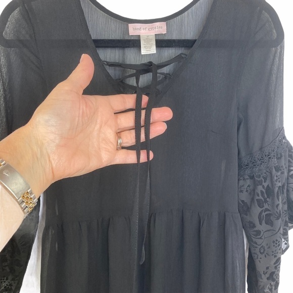 Band of Gypsies Sheer Ruffle Dress w/Neck Laces - Picture 9 of 11